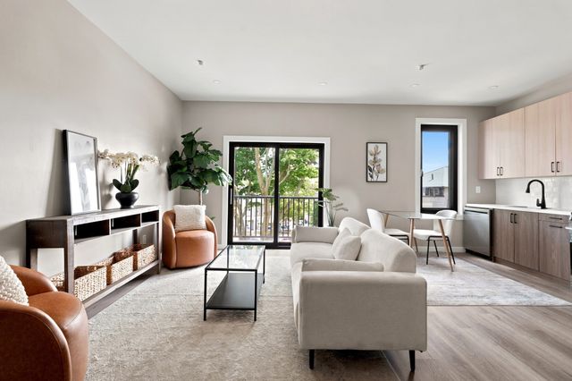 75 Maywood 2, Boston, MA 02119
