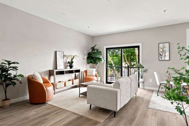 75 Maywood 2, Boston, MA 02119