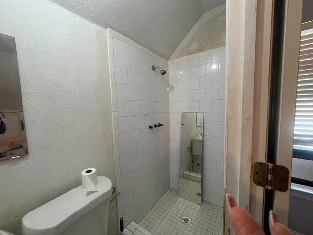 1755 Alta Vista Street, Houston, TX 77023