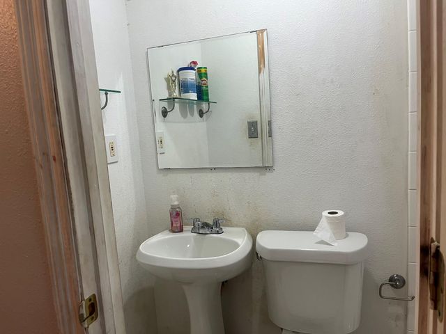 1755 Alta Vista Street, Houston, TX 77023