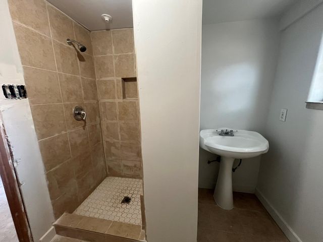 1755 Alta Vista Street, Houston, TX 77023