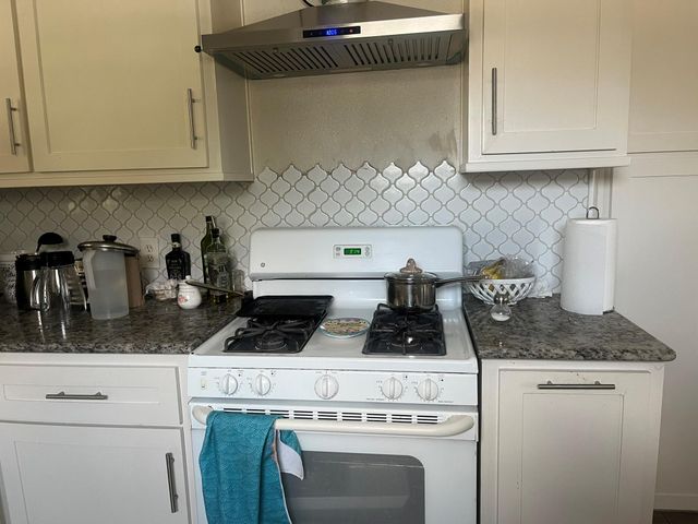 1755 Alta Vista Street, Houston, TX 77023