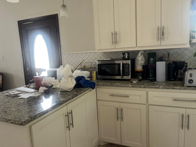 1755 Alta Vista Street, Houston, TX 77023