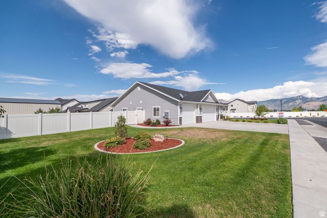 4126 W PIONEER RD, Plain City, UT 84404
