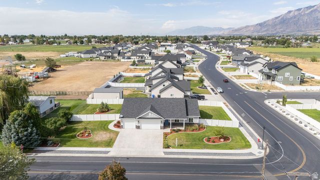 4126 W PIONEER RD, Plain City, UT 84404