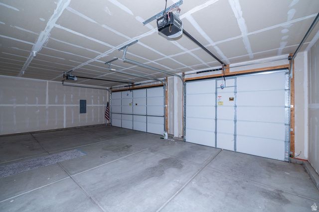4126 W PIONEER RD, Plain City, UT 84404