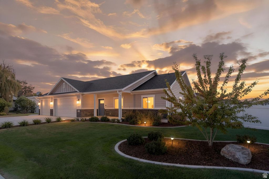 4126 W PIONEER RD, Plain City, UT 84404