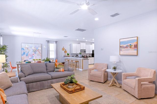 9023 SHADOW MOUNTAIN STREET, Davenport, FL 33896