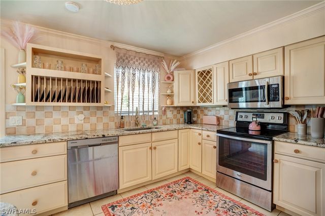 7146 Congdon RD, Fort Myers, FL 33908