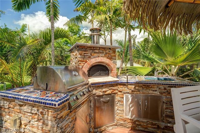 7146 Congdon RD, Fort Myers, FL 33908