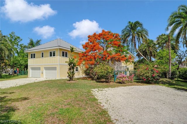 7146 Congdon RD, Fort Myers, FL 33908