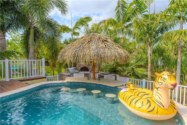 7146 Congdon RD, Fort Myers, FL 33908