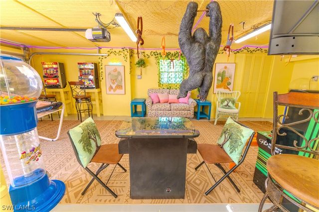 7146 Congdon RD, Fort Myers, FL 33908