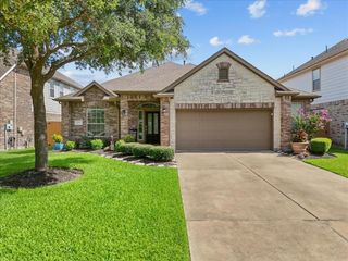 2875 Torano Cir, League City, TX 77573
