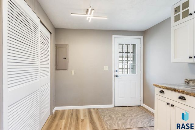 800 N Garfield Ave Avenue, Sioux Falls, SD 57104