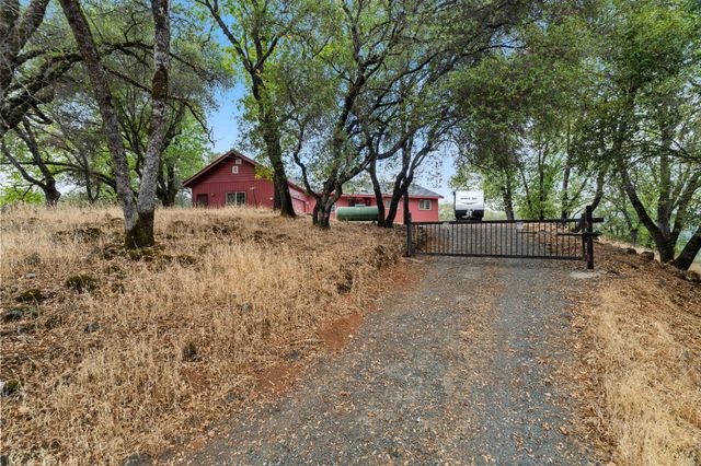 11796 Palomino Pl, Grass Valley, CA 95949