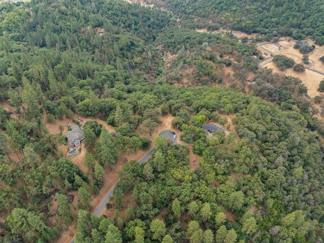 11796 Palomino Pl, Grass Valley, CA 95949