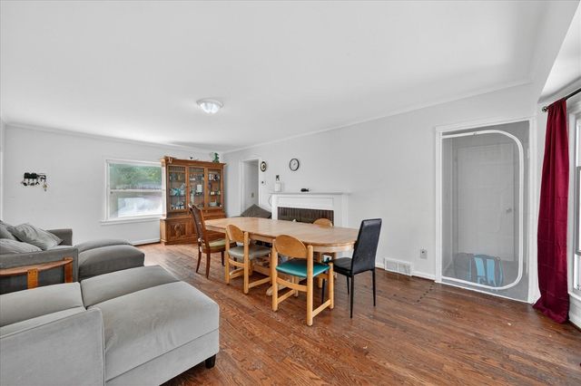 14000 Wales Street, Oak Park, MI 48237