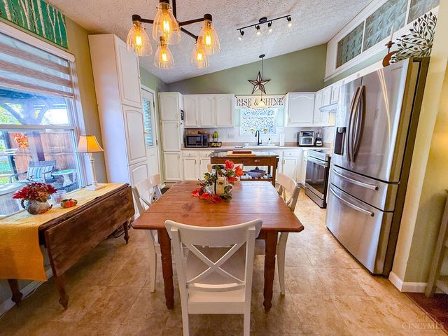 940 Pheasant Run Drive, Trenton, OH 45067