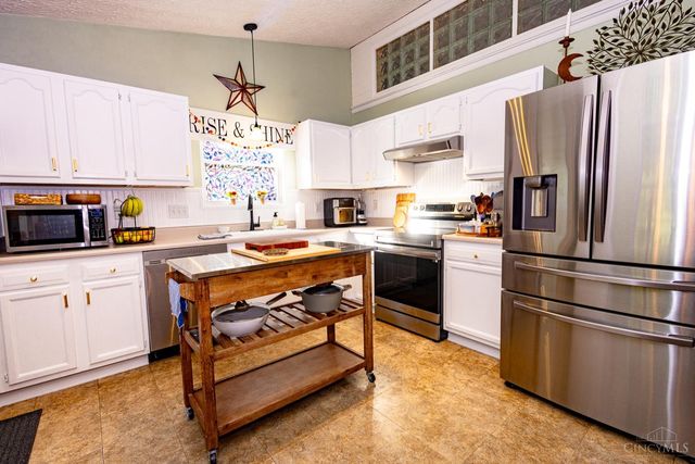 940 Pheasant Run Drive, Trenton, OH 45067