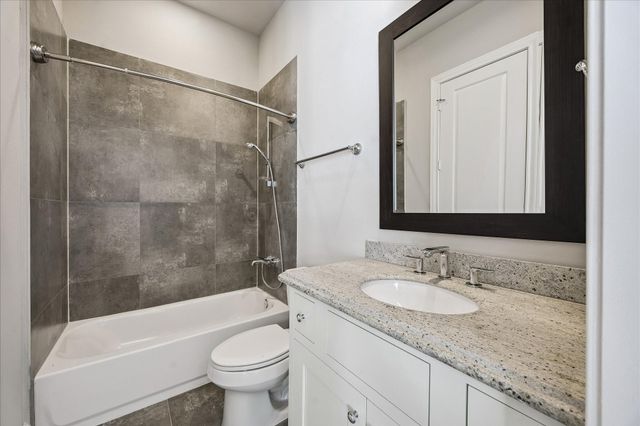 238 E 28th Street, Houston, TX 77008