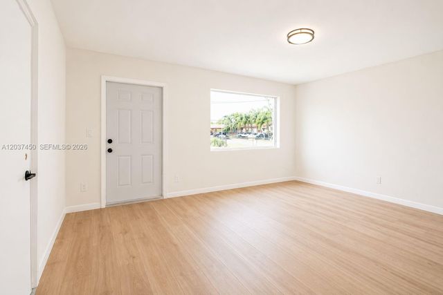 3460 NW 17th Street, Lauderhill, FL 33311
