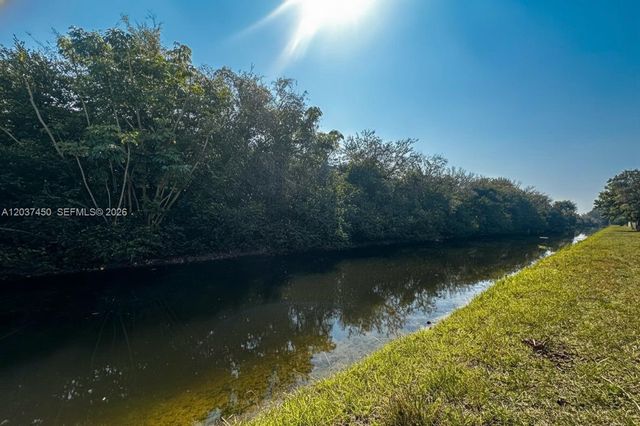 3460 NW 17th Street, Lauderhill, FL 33311