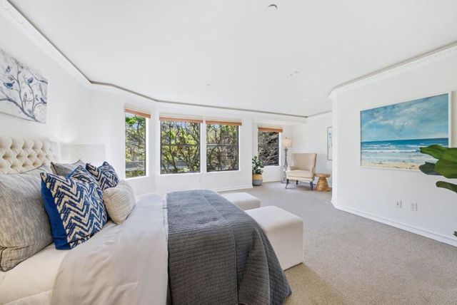 994 La Mesa Terrace F, Sunnyvale, CA 94086