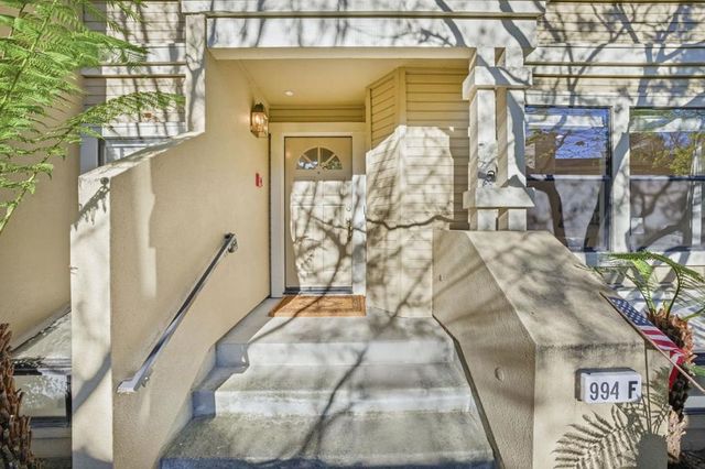 994 La Mesa Terrace F, Sunnyvale, CA 94086