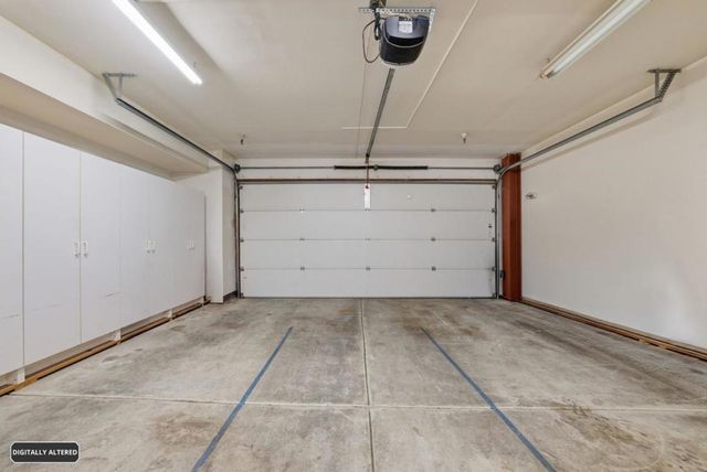 994 La Mesa Terrace F, Sunnyvale, CA 94086