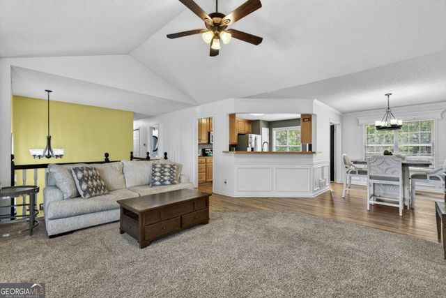 35 Meadowbridge Drive SW, Cartersville, GA 30120