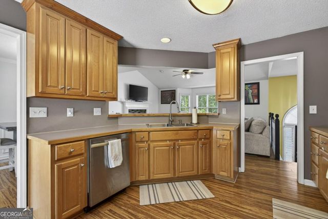 35 Meadowbridge Drive SW, Cartersville, GA 30120