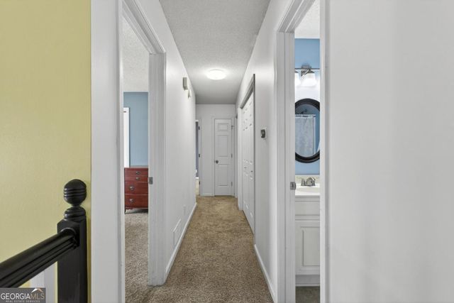 35 Meadowbridge Drive SW, Cartersville, GA 30120