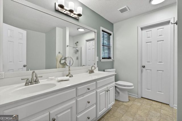 35 Meadowbridge Drive SW, Cartersville, GA 30120