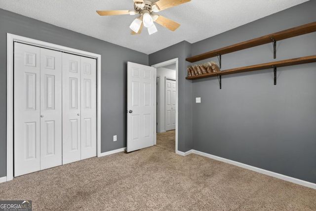 35 Meadowbridge Drive SW, Cartersville, GA 30120