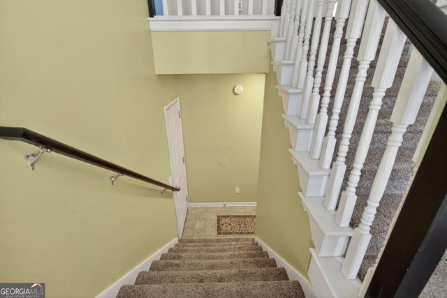 35 Meadowbridge Drive SW, Cartersville, GA 30120