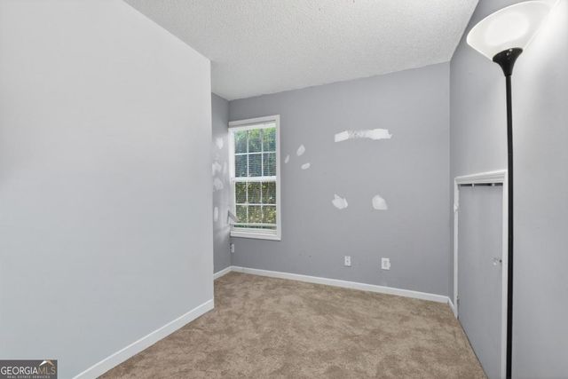 35 Meadowbridge Drive SW, Cartersville, GA 30120