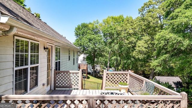 35 Meadowbridge Drive SW, Cartersville, GA 30120