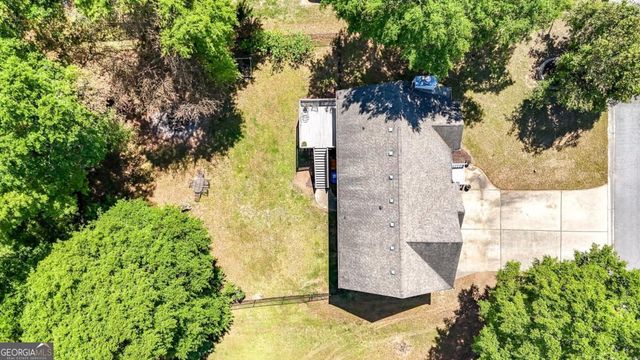35 Meadowbridge Drive SW, Cartersville, GA 30120