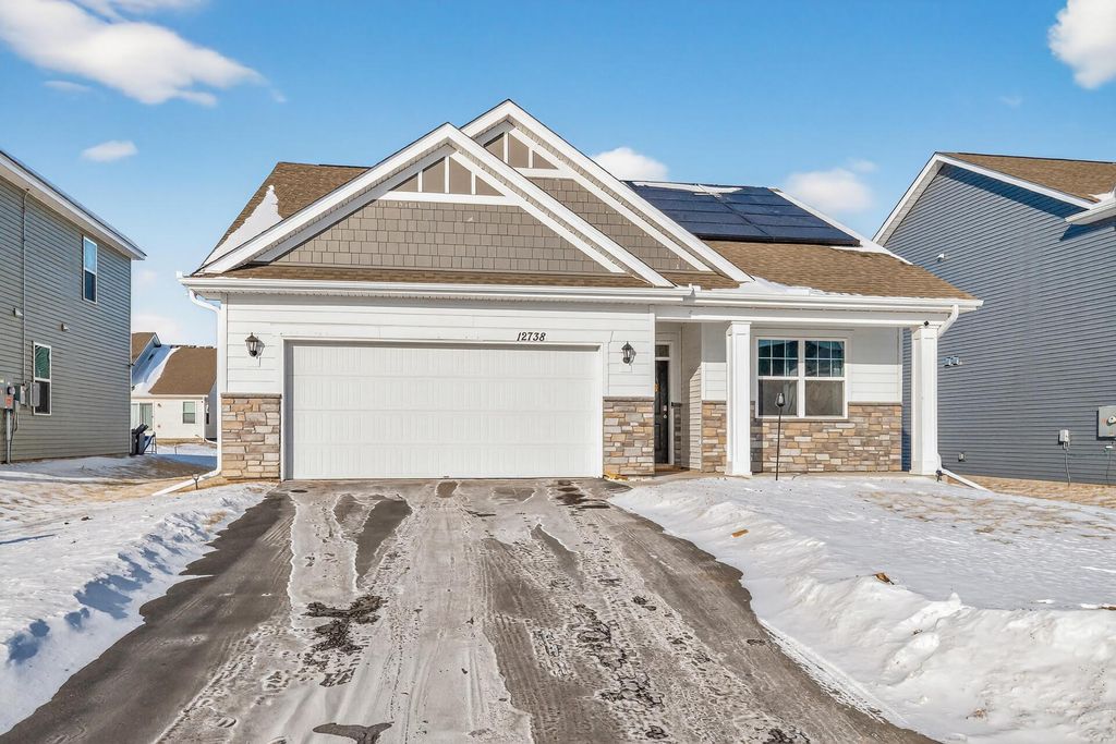 12738 Erskin Street NE, Blaine, MN 55449