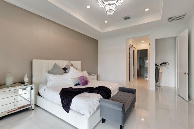 8080 Laurel Falls Drive, Boca Raton, FL 33496