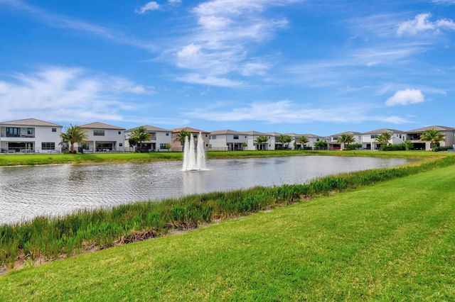 8080 Laurel Falls Drive, Boca Raton, FL 33496