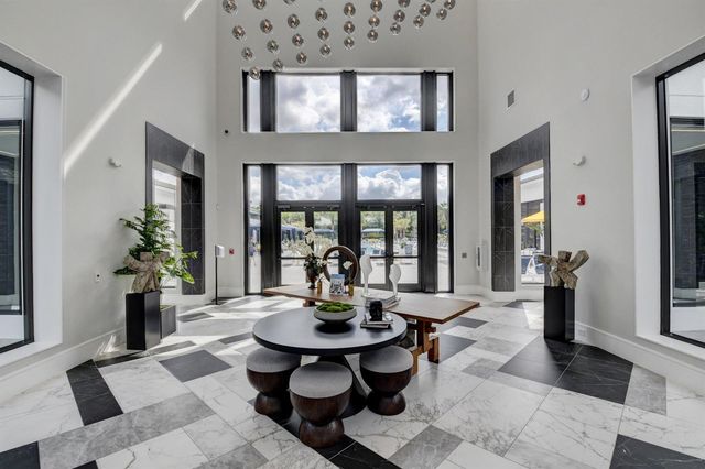 8080 Laurel Falls Drive, Boca Raton, FL 33496