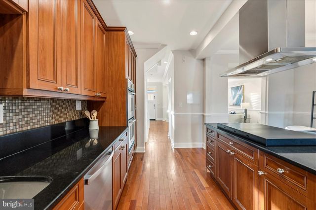 5719 13TH ST NW, Washington, DC 20011