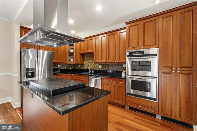 5719 13TH ST NW, Washington, DC 20011