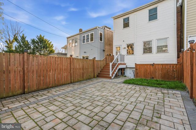 5719 13TH ST NW, Washington, DC 20011