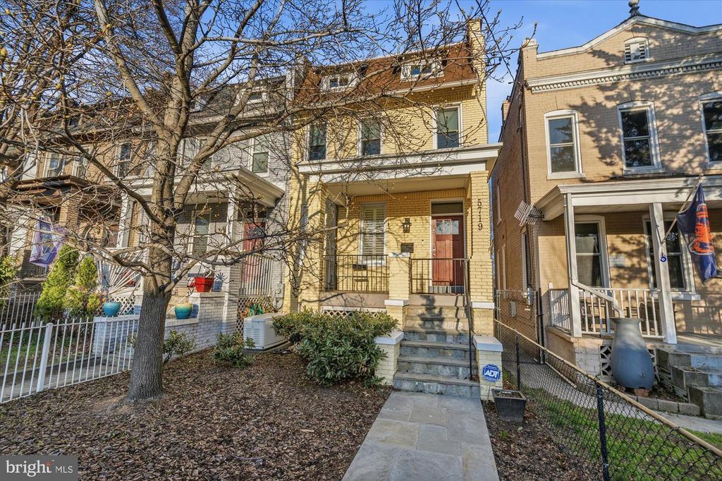 5719 13TH ST NW, Washington, DC 20011