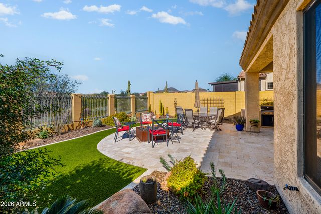 1832 N RED Cliff, Mesa, AZ 85207