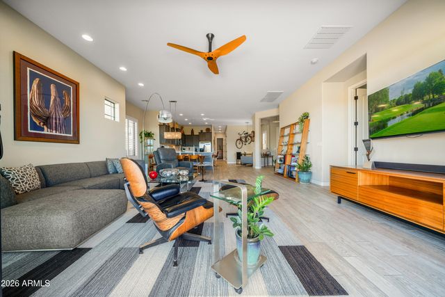 1832 N RED Cliff, Mesa, AZ 85207