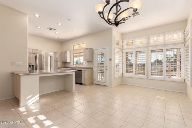 22836 N DUSTY TRAIL Boulevard, Sun City West, AZ 85375